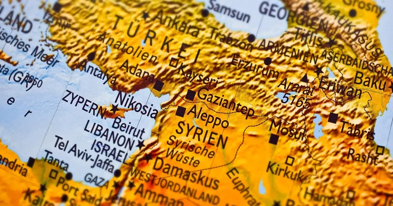 Comment combiner plusieurs capitales intelligemment ?